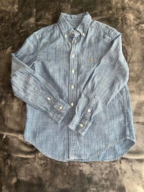 Polo by Ralph Lauren Light Blue Chambray Button-Down Shirt boys Small